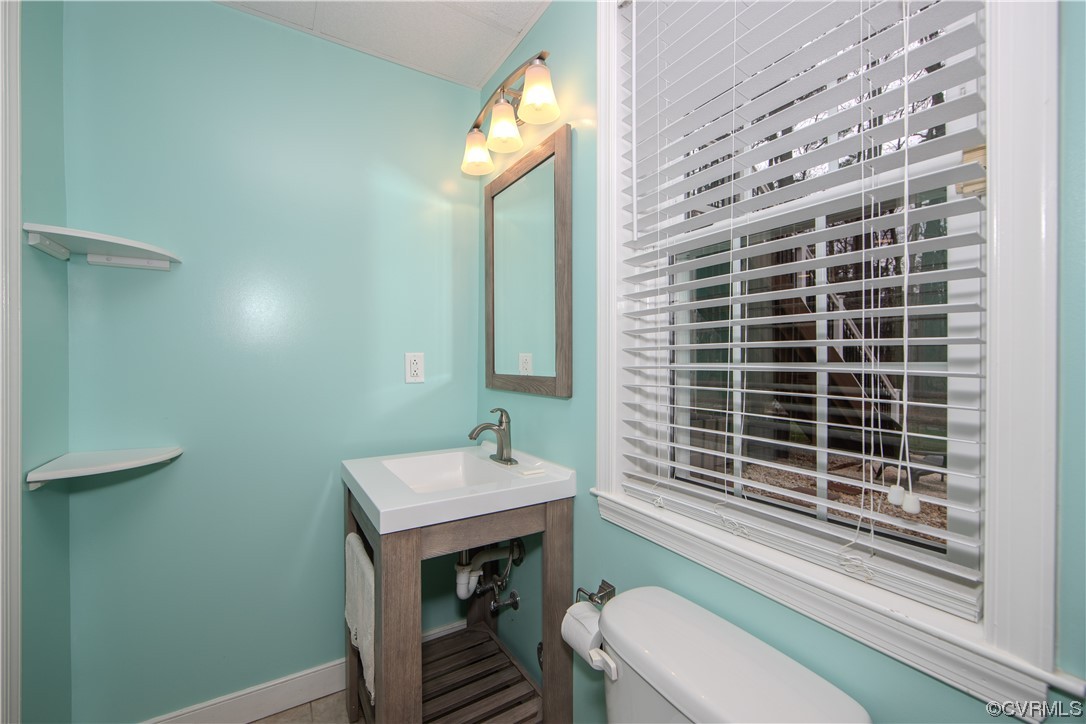 5607 Powell Grove Ter