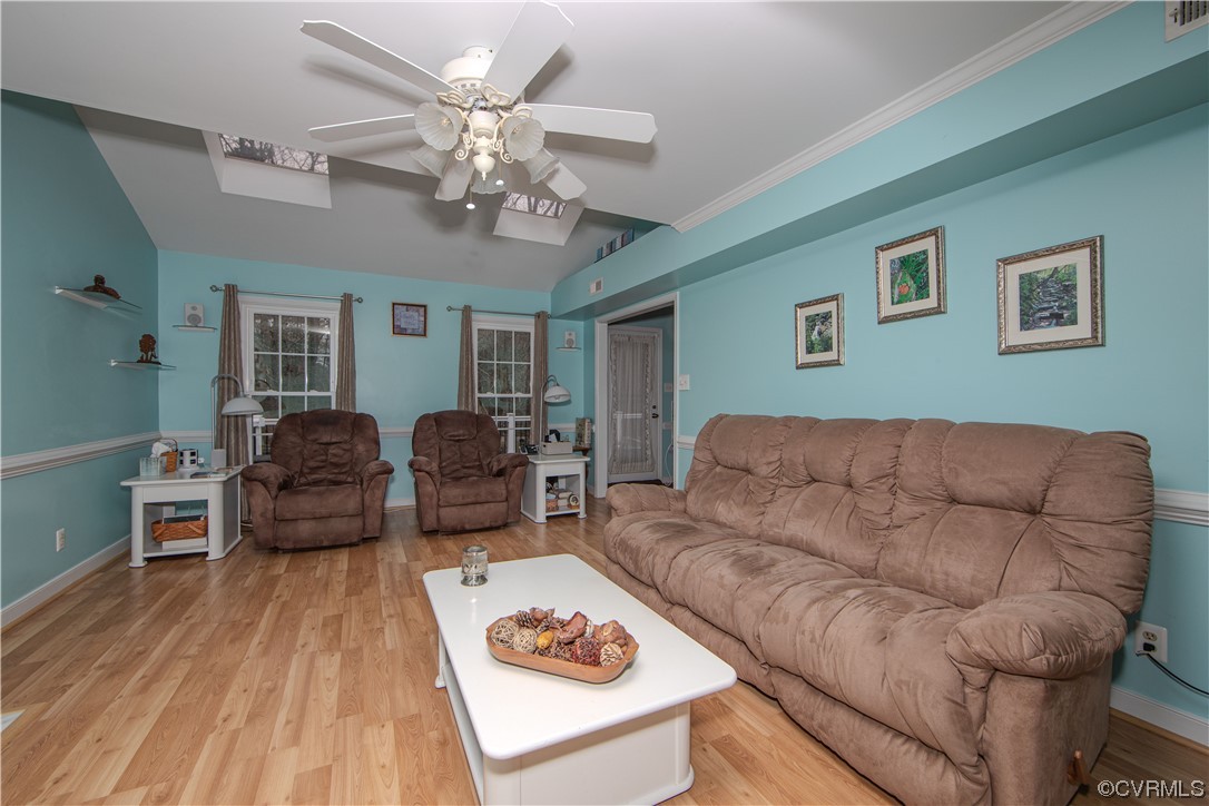 5607 Powell Grove Ter