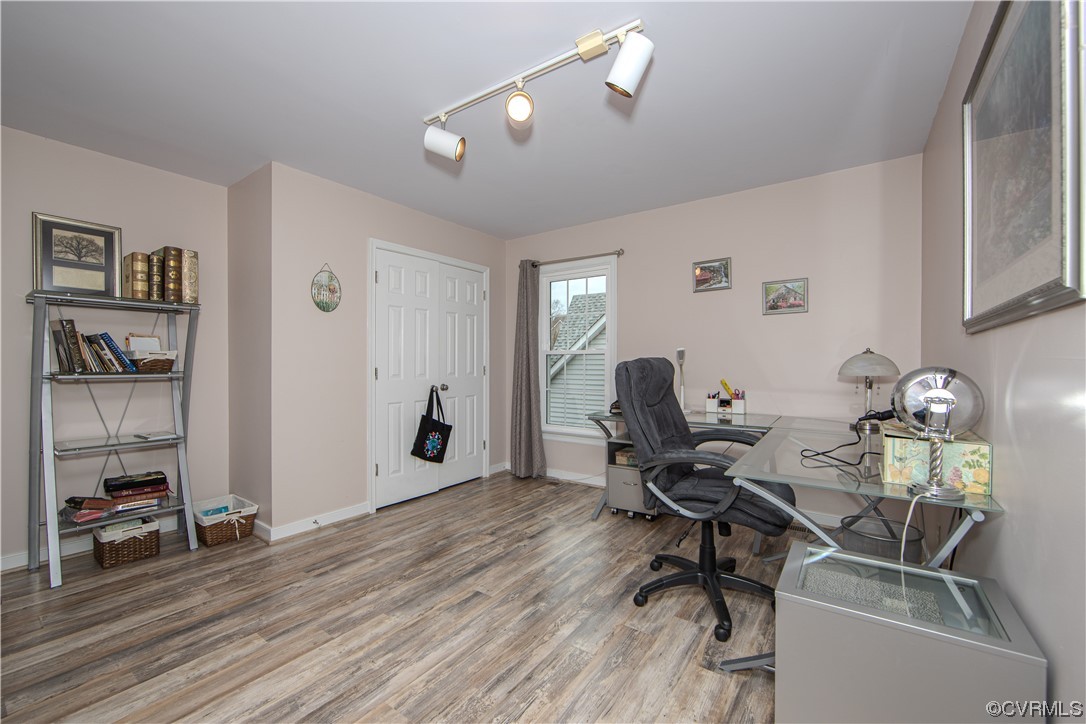 5607 Powell Grove Ter