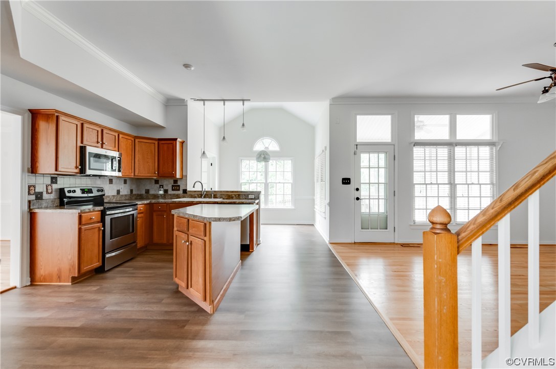 14906 Orchard Grove Ct