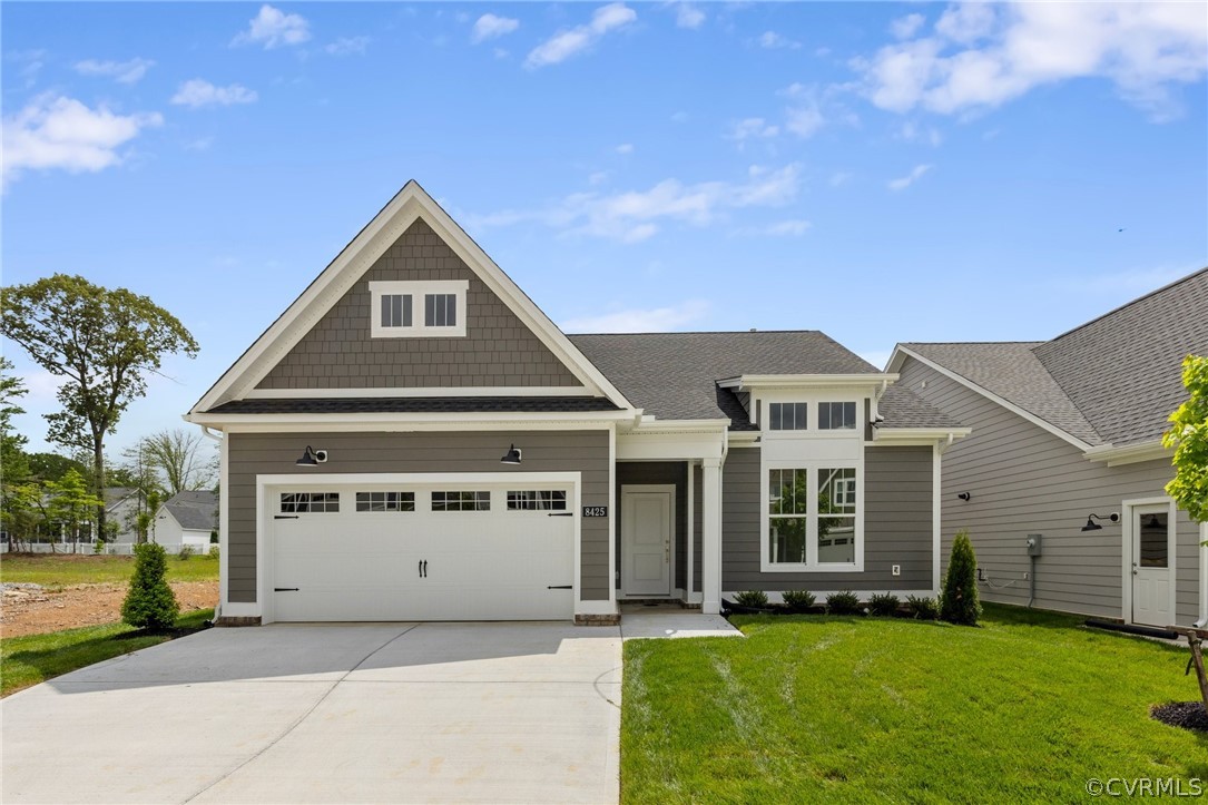 8425 Chimney Rock Dr