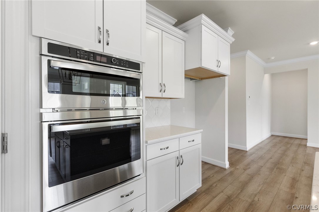 8425 Chimney Rock Dr