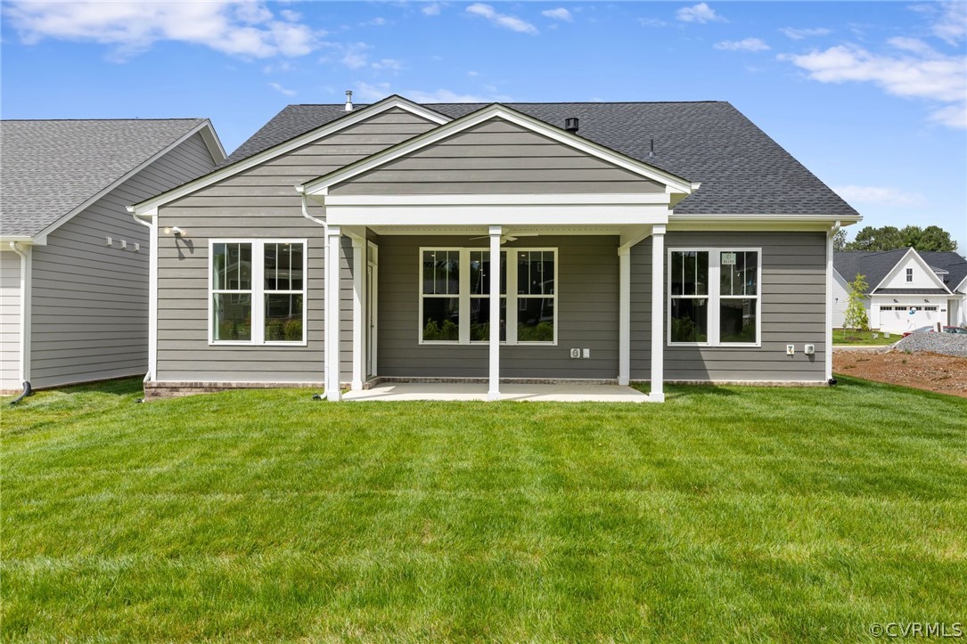 8425 Chimney Rock Dr