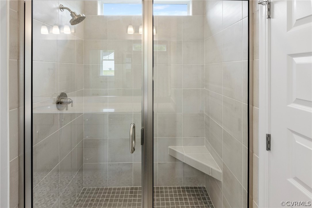 8425 Chimney Rock Dr