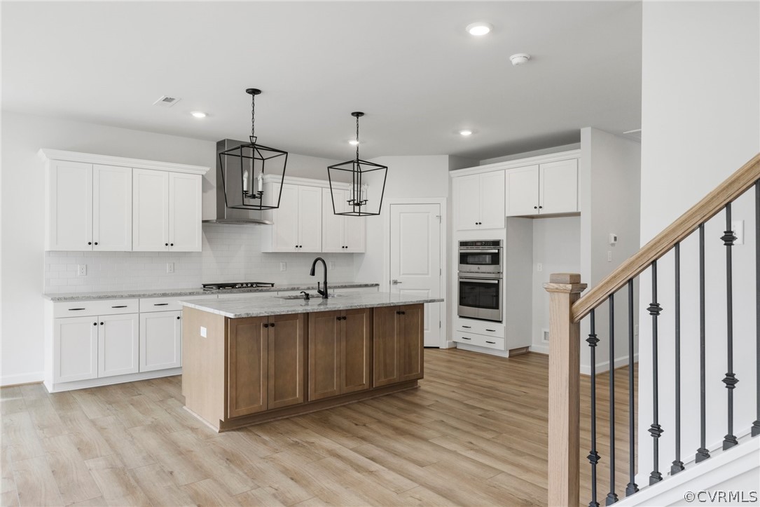 8409 Chimney Rock Dr