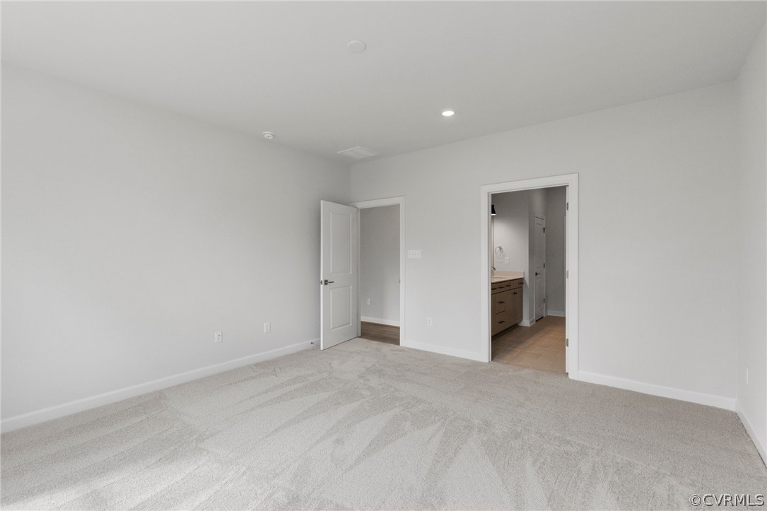 8409 Chimney Rock Dr