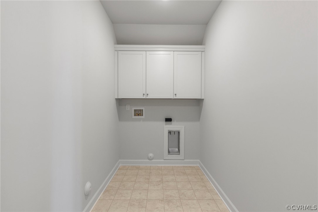 8409 Chimney Rock Dr