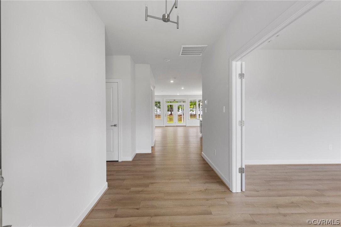 8409 Chimney Rock Dr