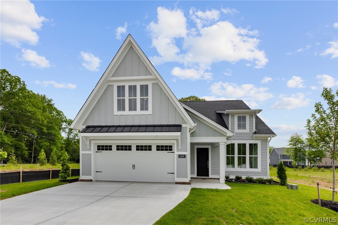 8409 Chimney Rock Dr