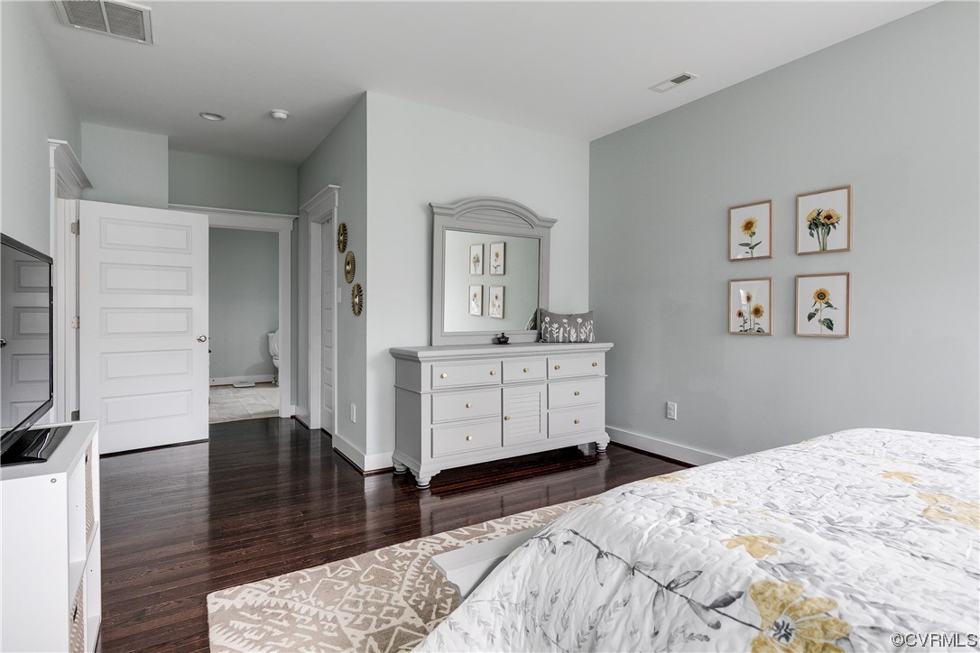 9383 John Wickham Way