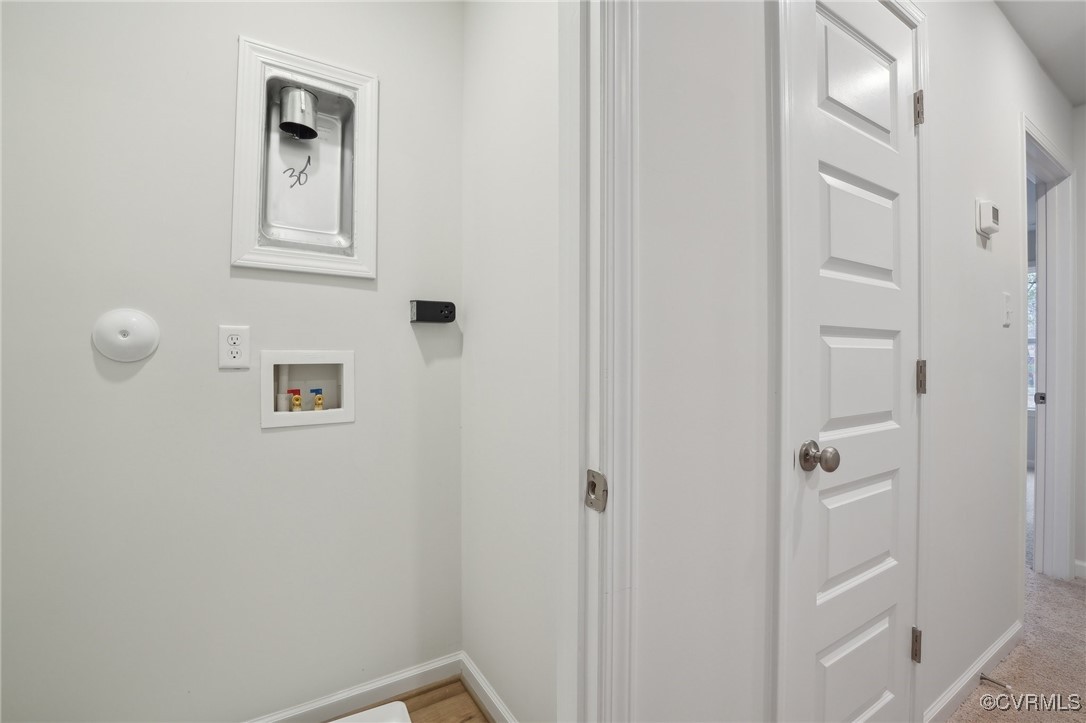 206 Avenda Ln