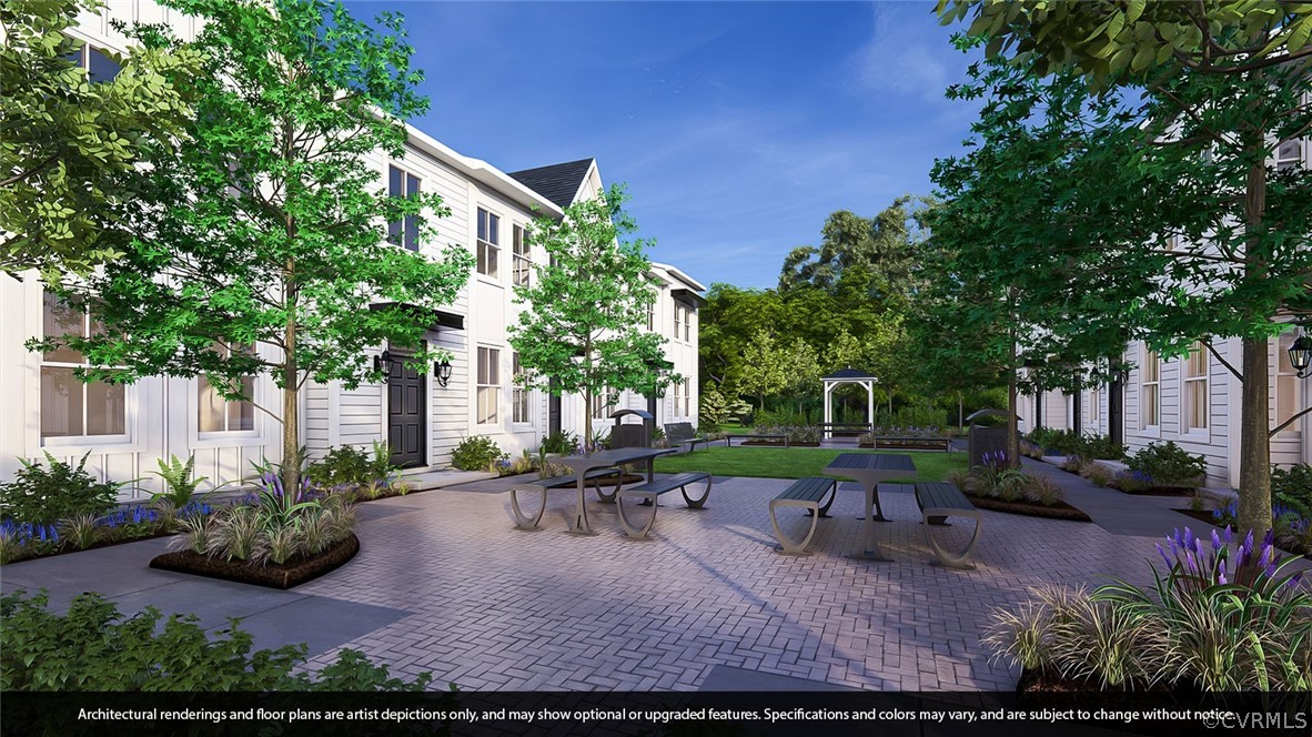 212 Avenda Ln