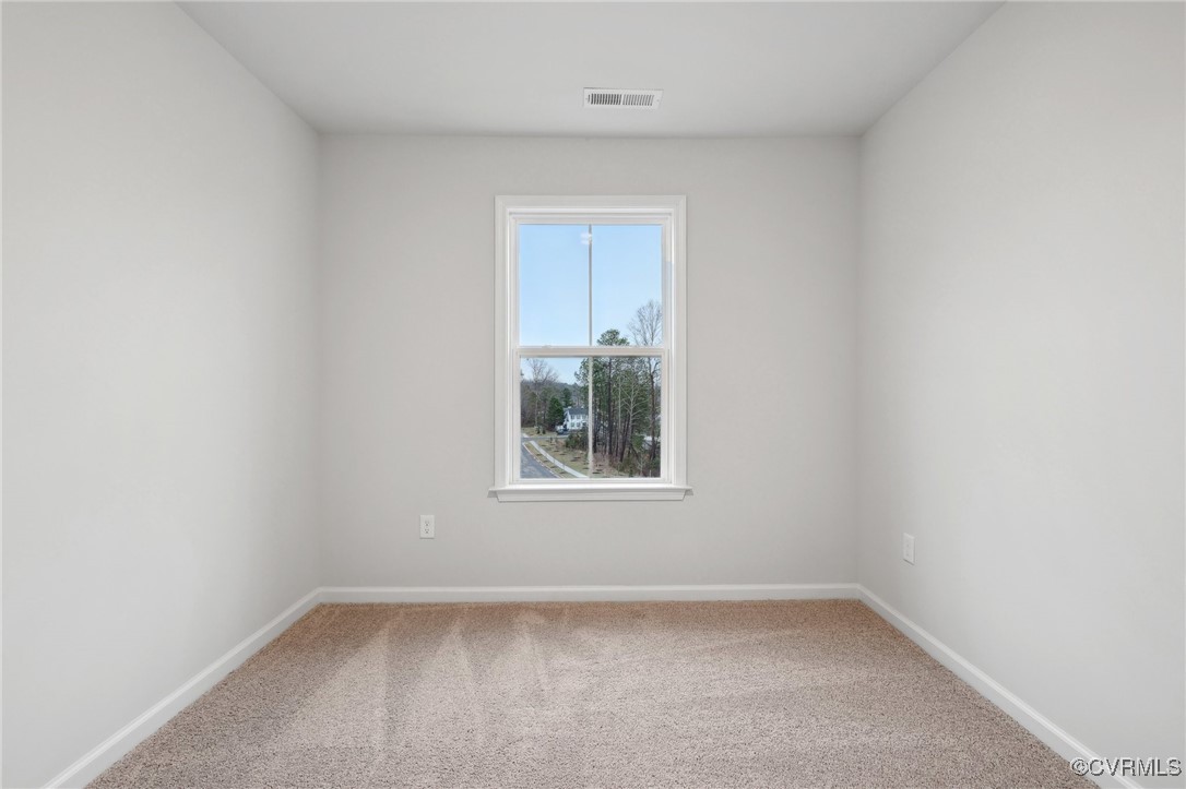 212 Avenda Ln