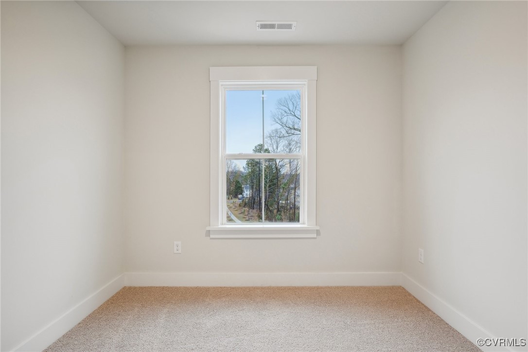 218 Avenda Ln