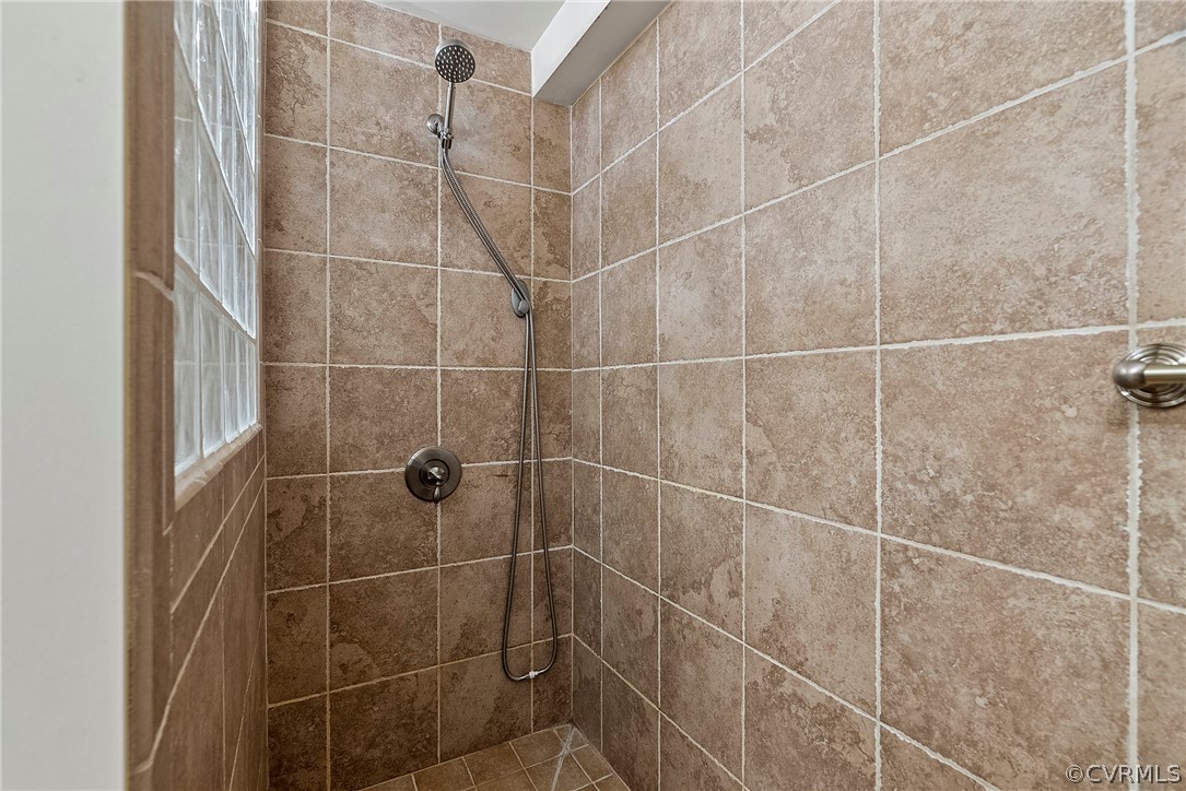 12473 Howards Mill Rd