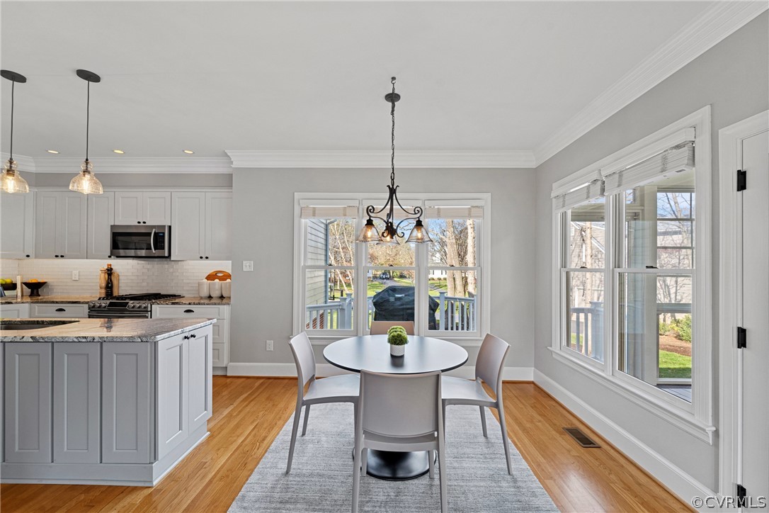 13417 College Valley Ln