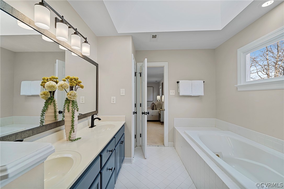 13417 College Valley Ln