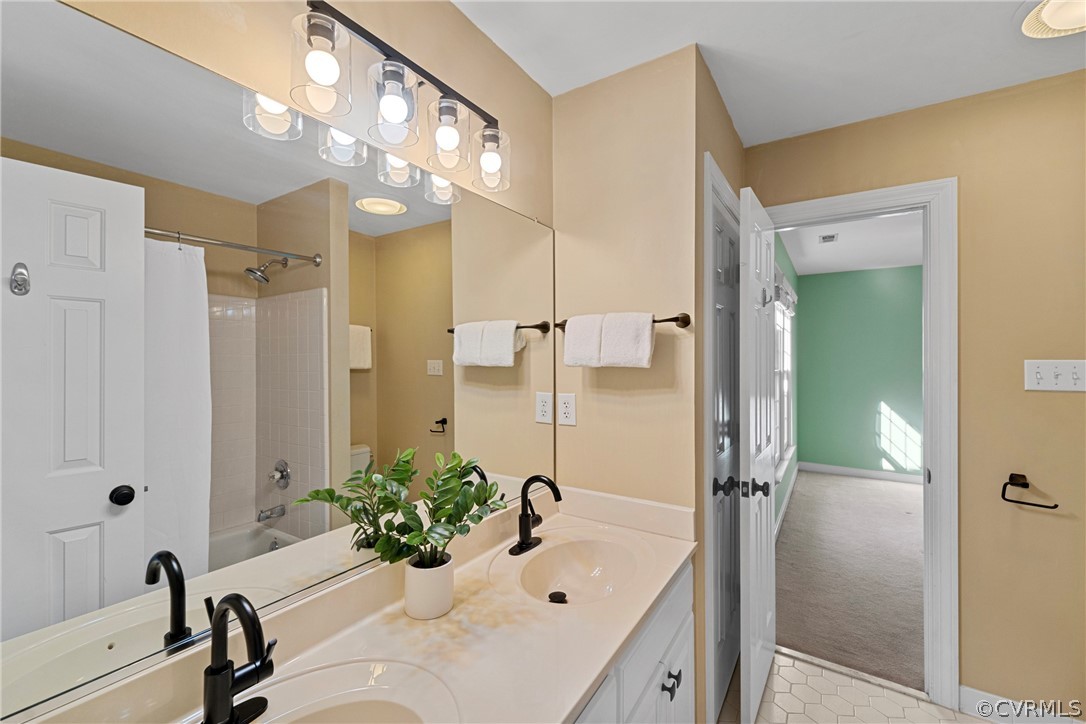 13417 College Valley Ln