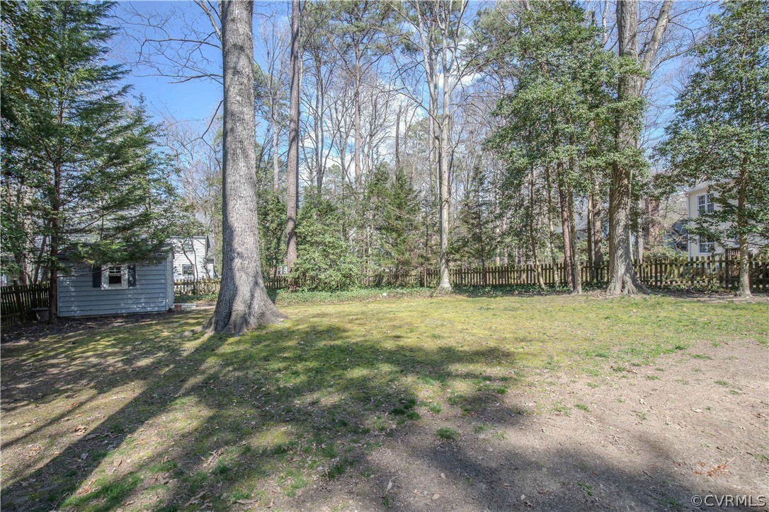 13717 Winterberry Rdg