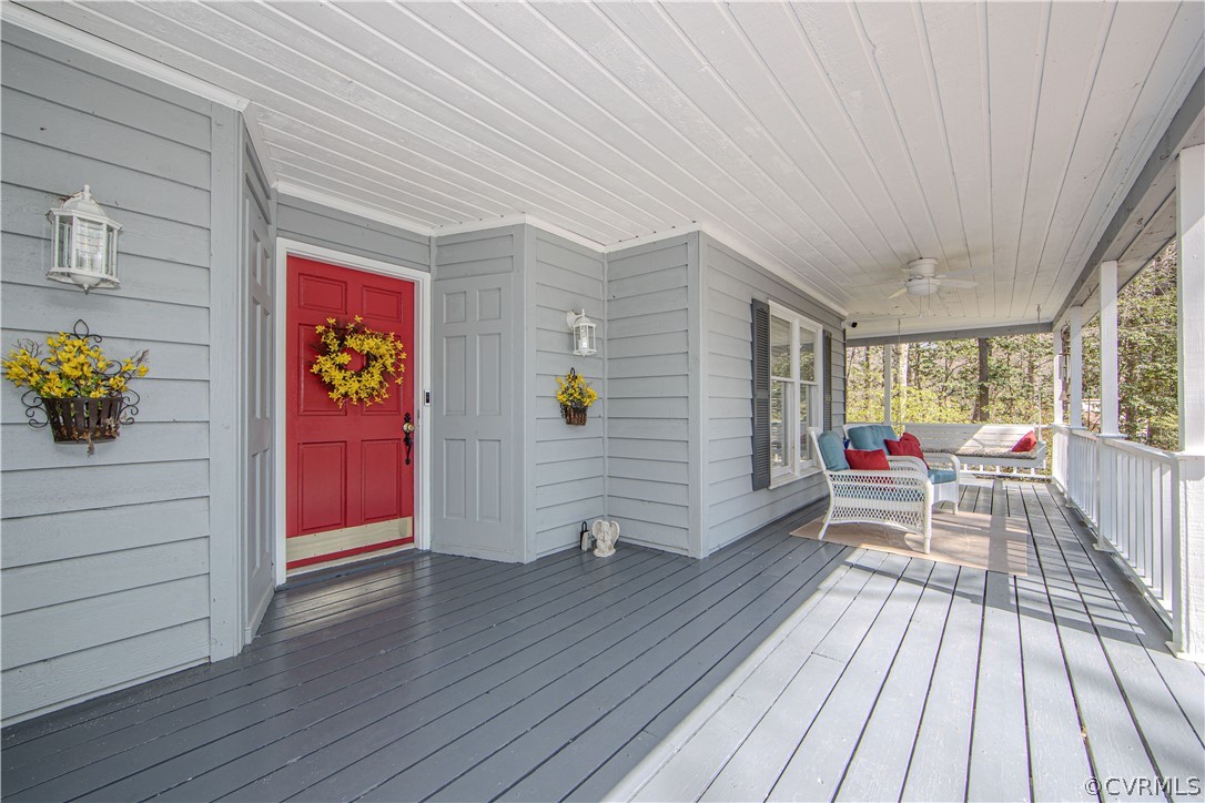 13717 Winterberry Rdg