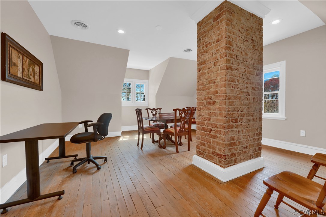 5606 Staples Mill Rd