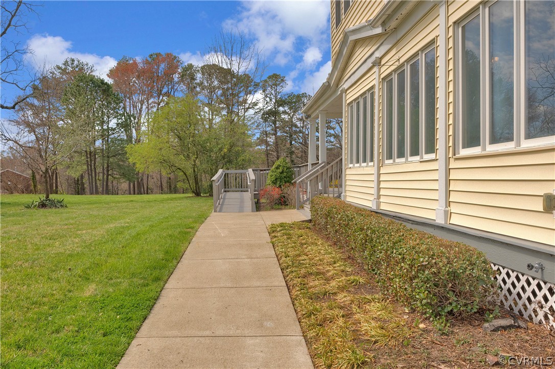 5606 Staples Mill Rd