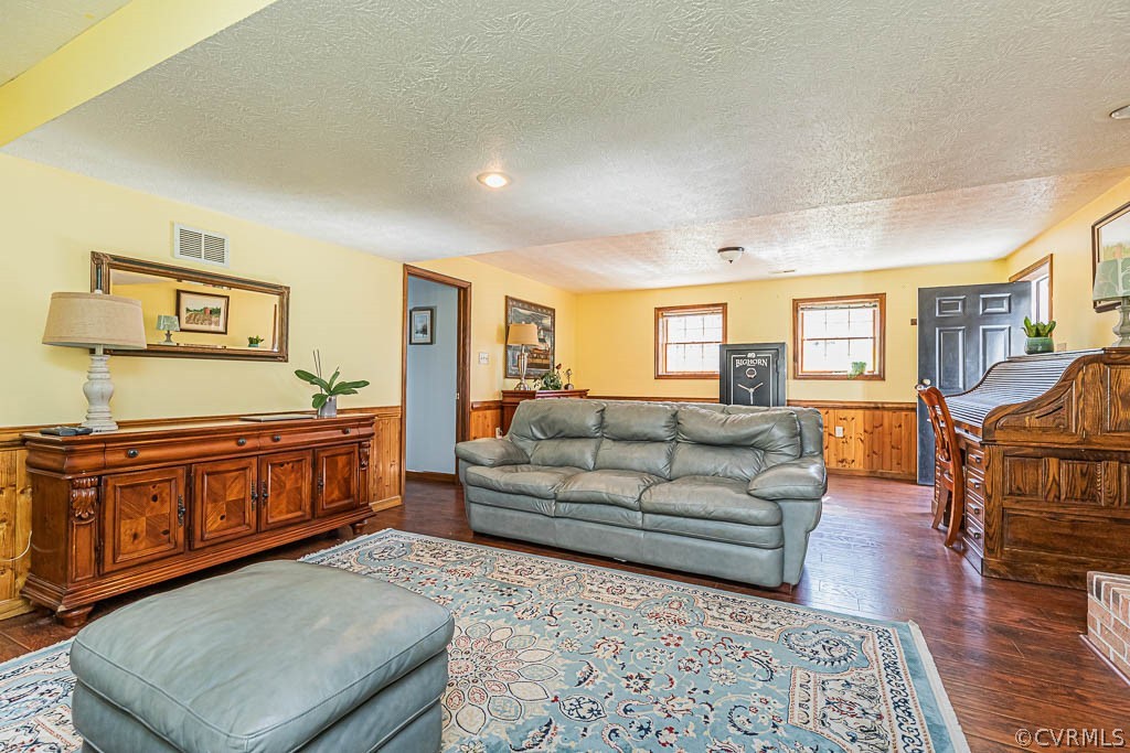 1651 Giles Bridge Rd