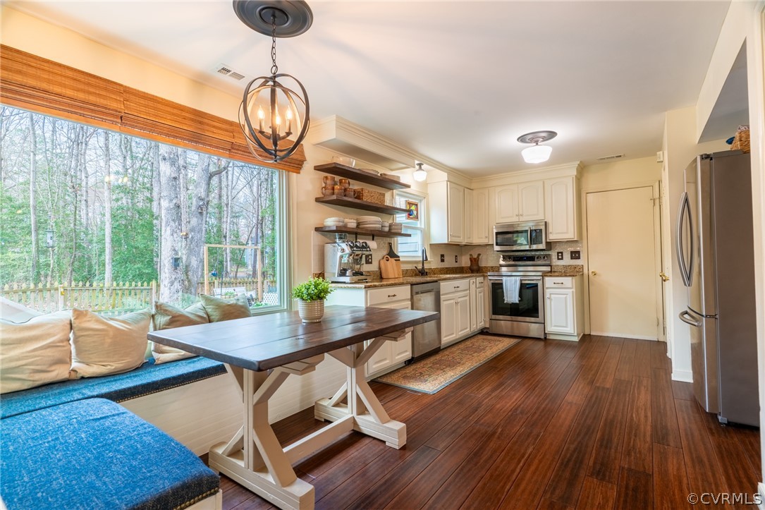 2800 Autumn Woods Ct