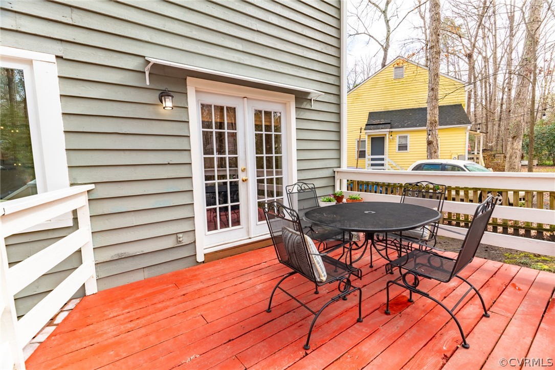 2800 Autumn Woods Ct