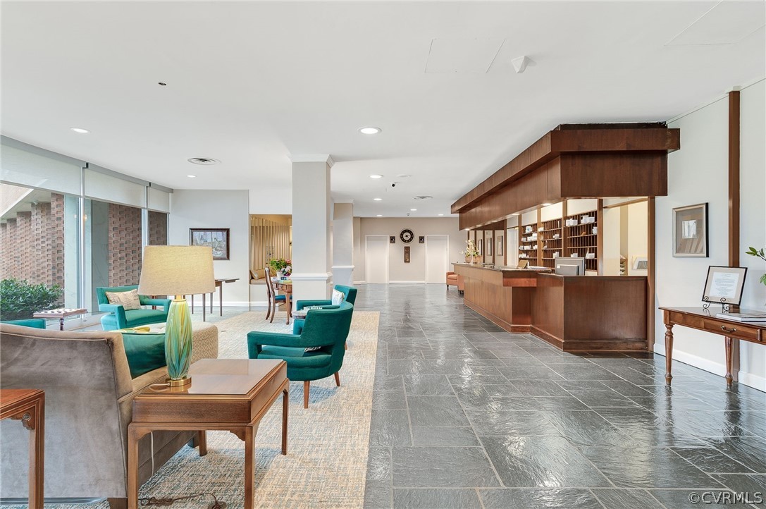 5100 Monument Ave Unit#204