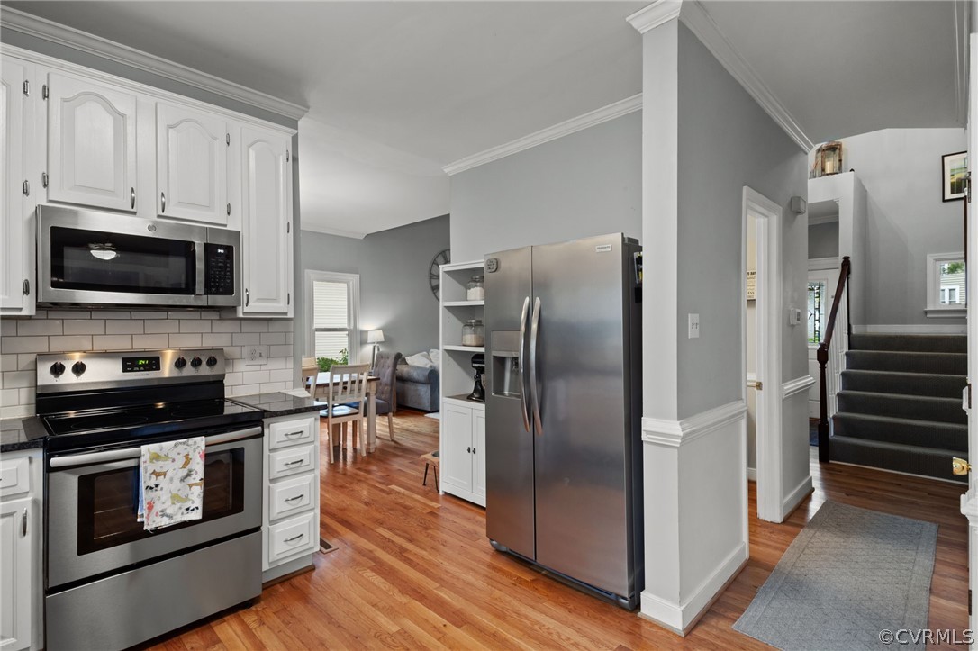 5910 Rosebay Forest Pl