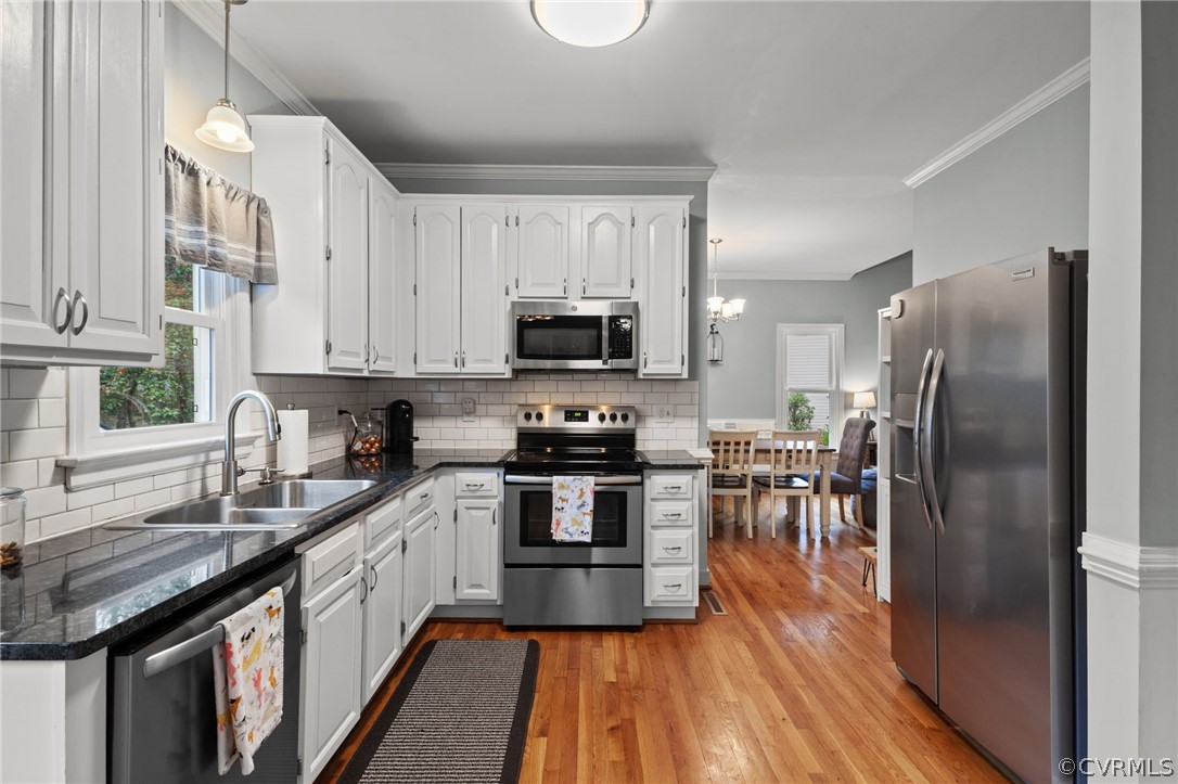 5910 Rosebay Forest Pl