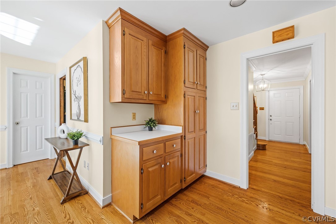 2421 Wildercroft Rd