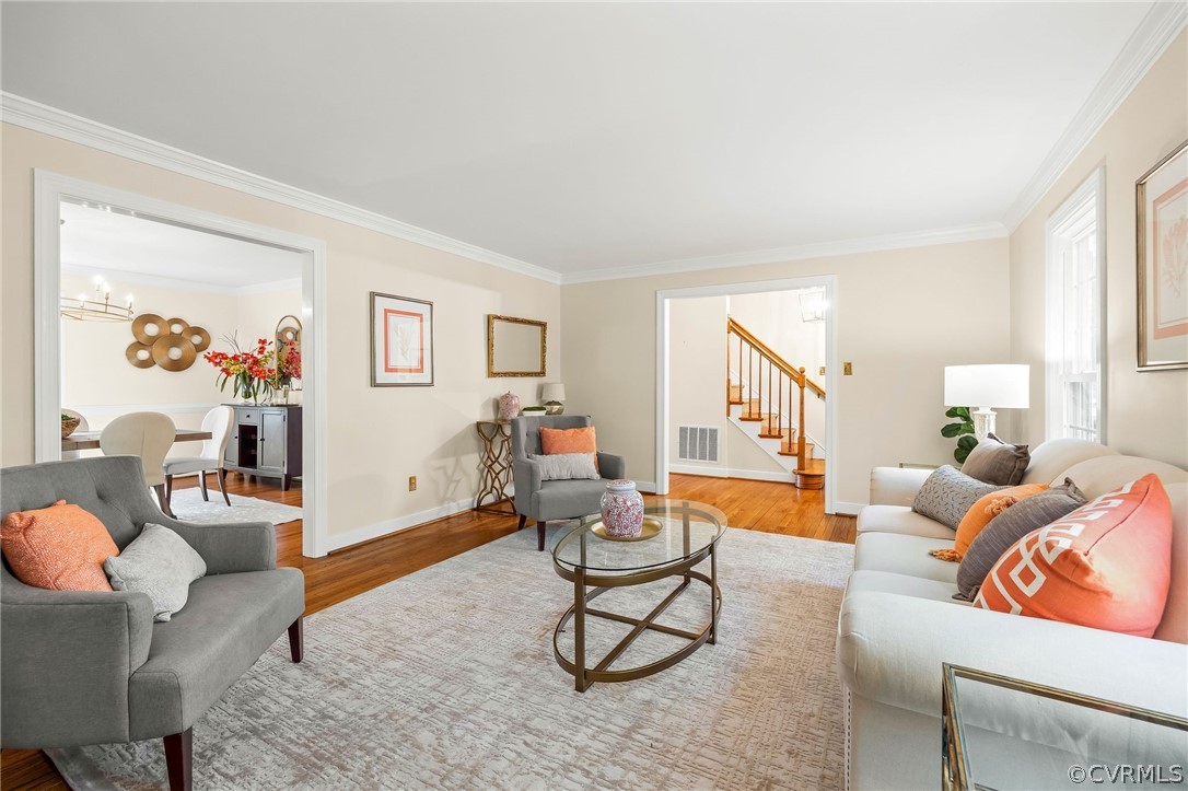 2421 Wildercroft Rd