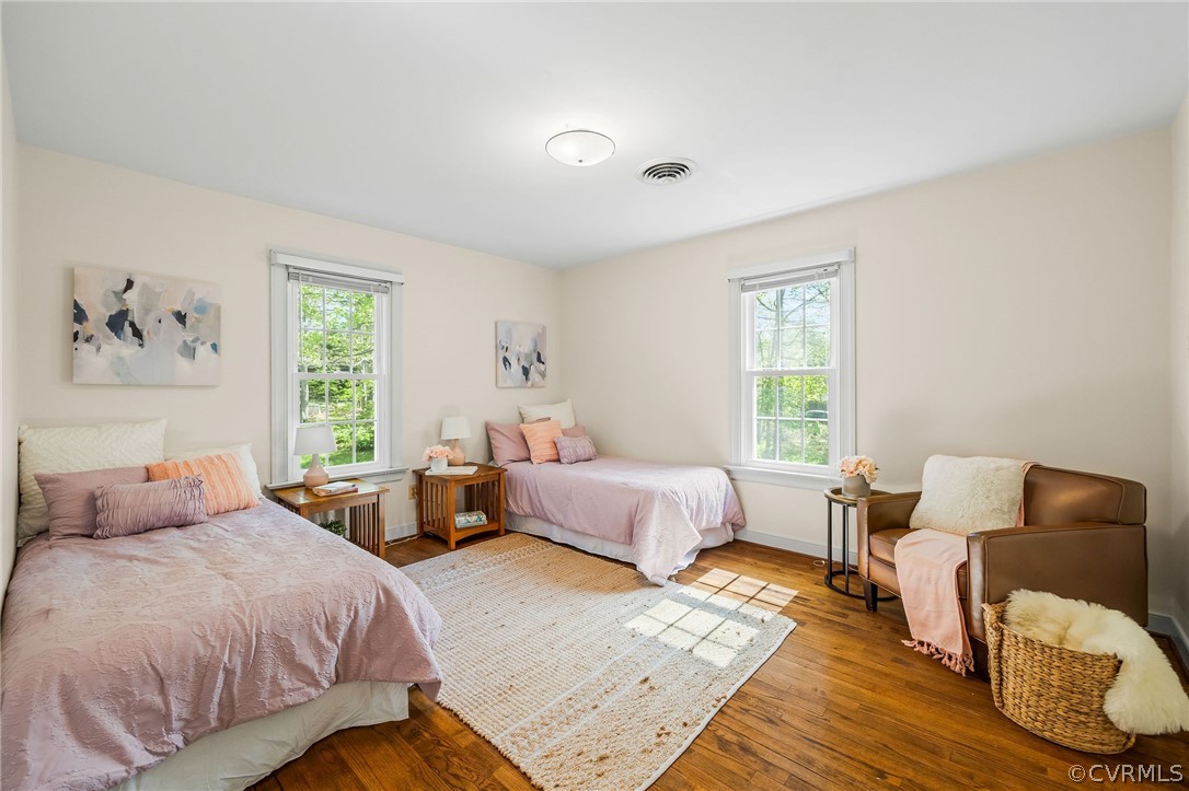 2421 Wildercroft Rd