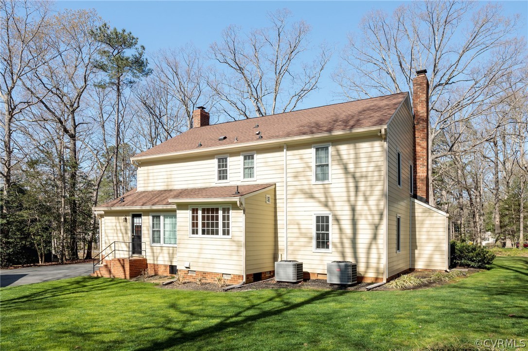 2421 Wildercroft Rd