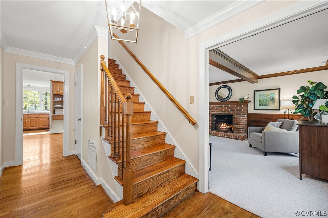 2421 Wildercroft Rd
