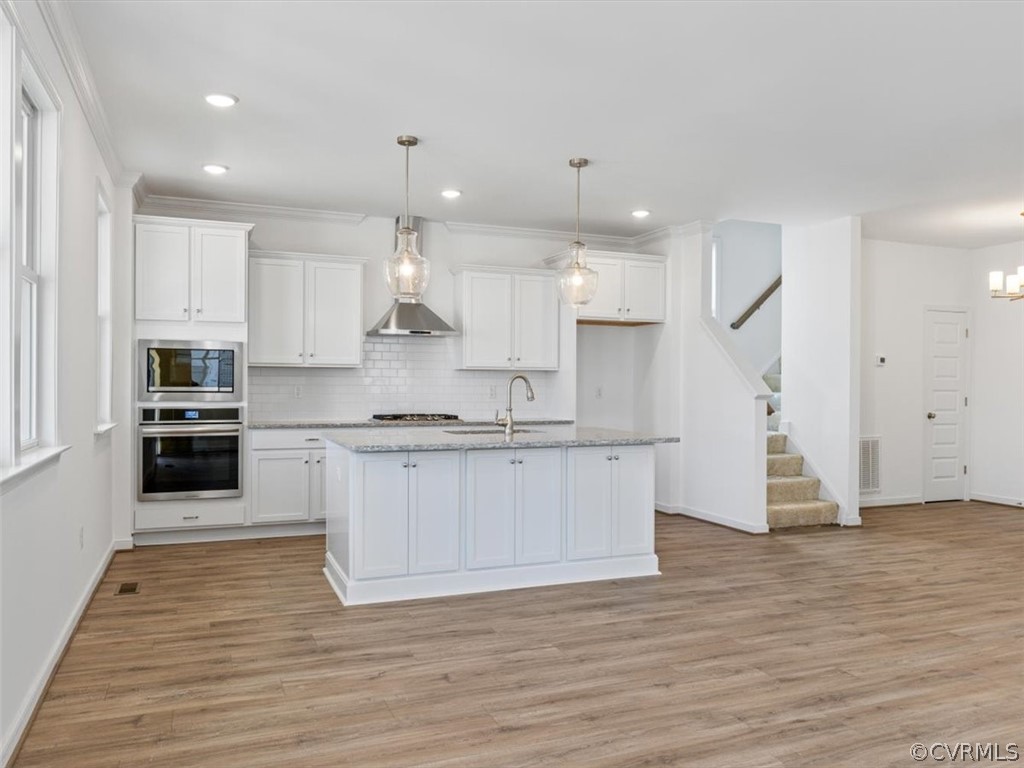 16207 Dogwood Tree Ct