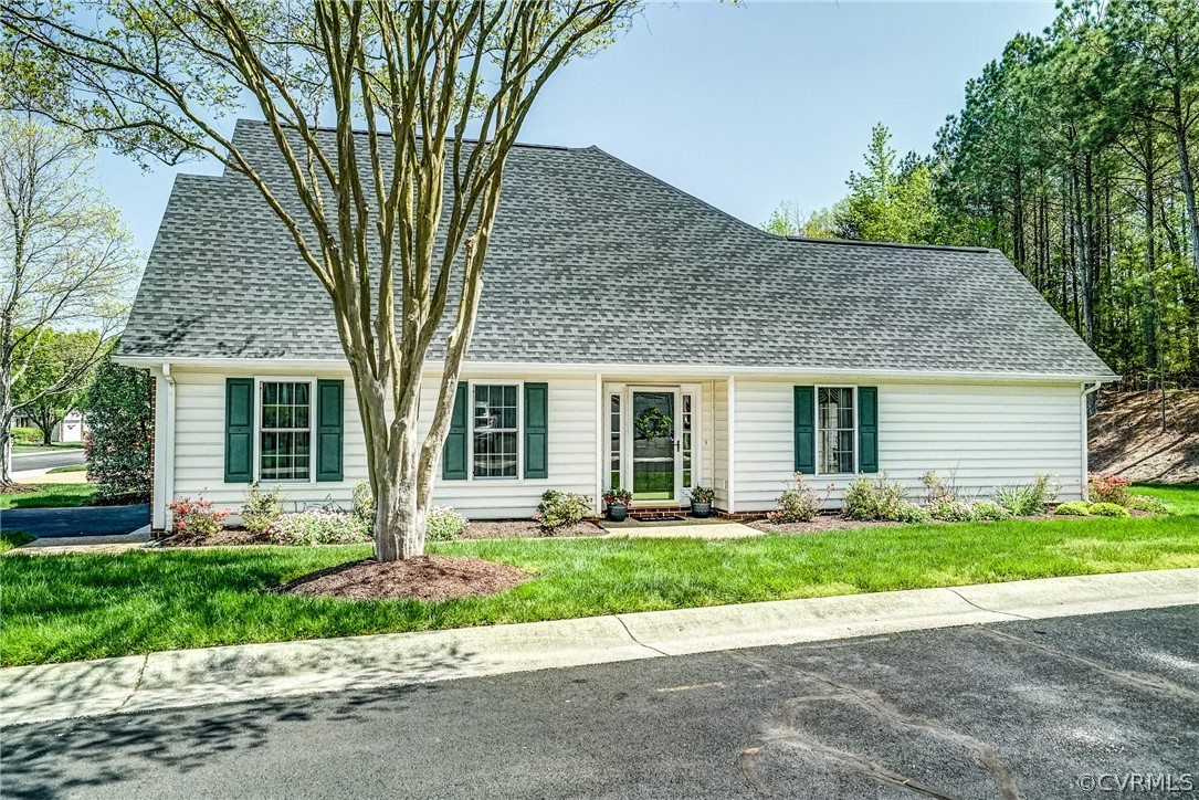 108 Carriage Point Ln