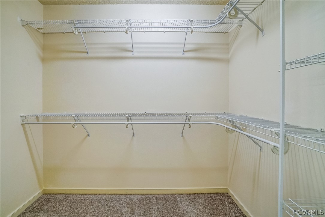 108 Carriage Point Ln