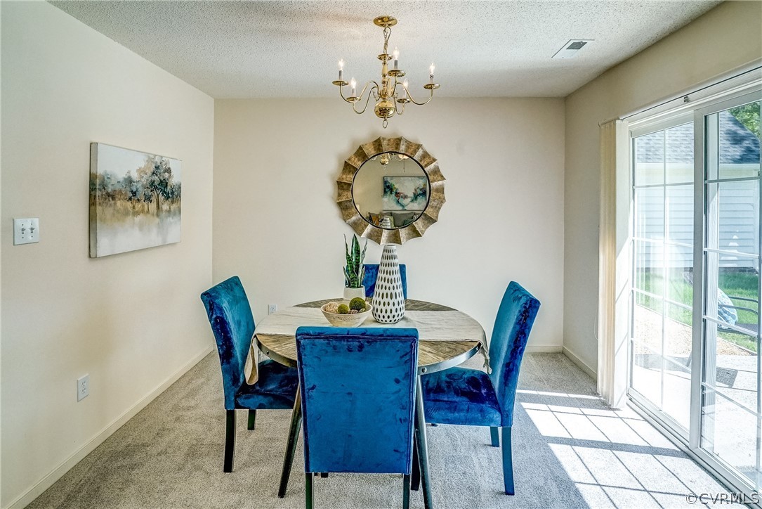 108 Carriage Point Ln