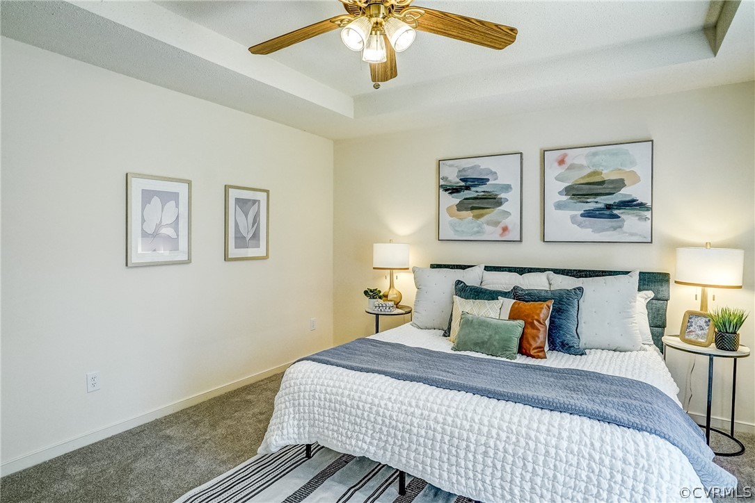 108 Carriage Point Ln