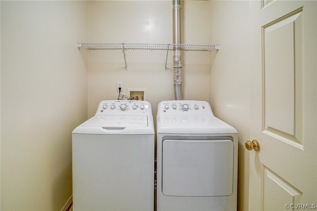 108 Carriage Point Ln