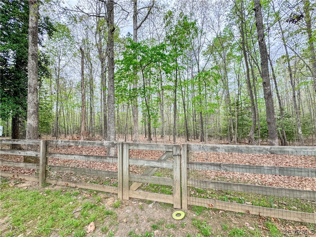 11800 Carters Creek Dr