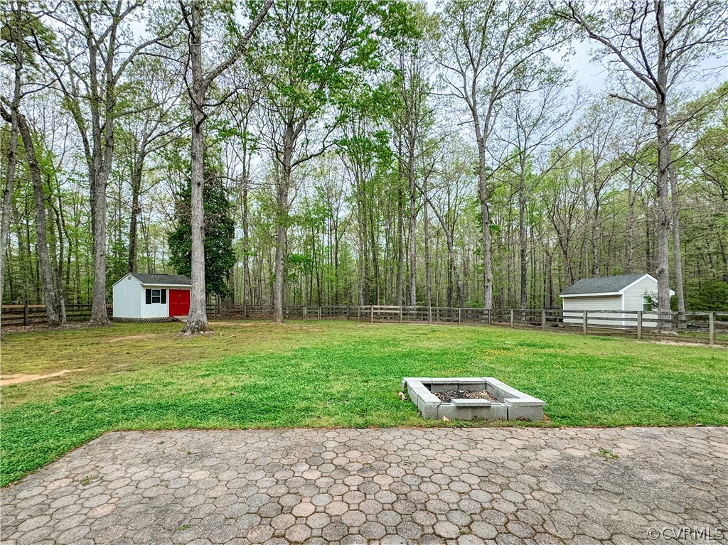 11800 Carters Creek Dr