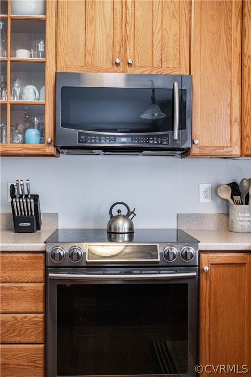 11800 Carters Creek Dr