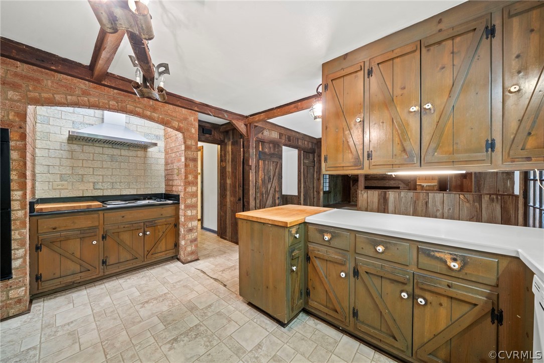 17332 Hidden Lake Ln