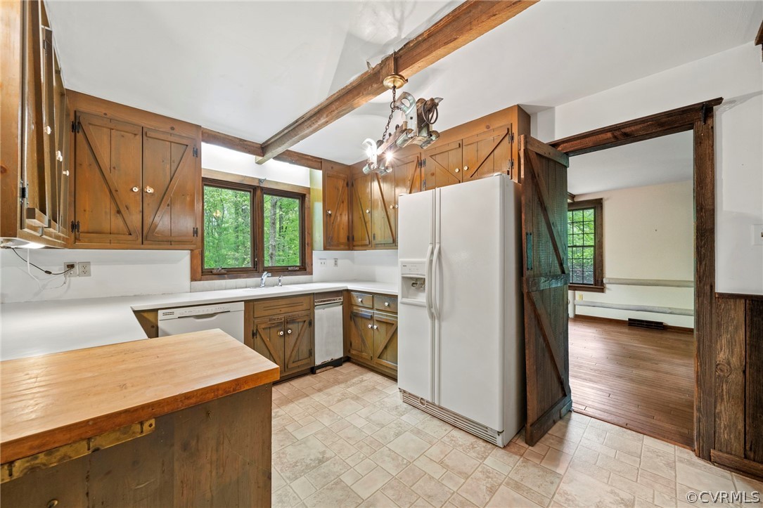 17332 Hidden Lake Ln