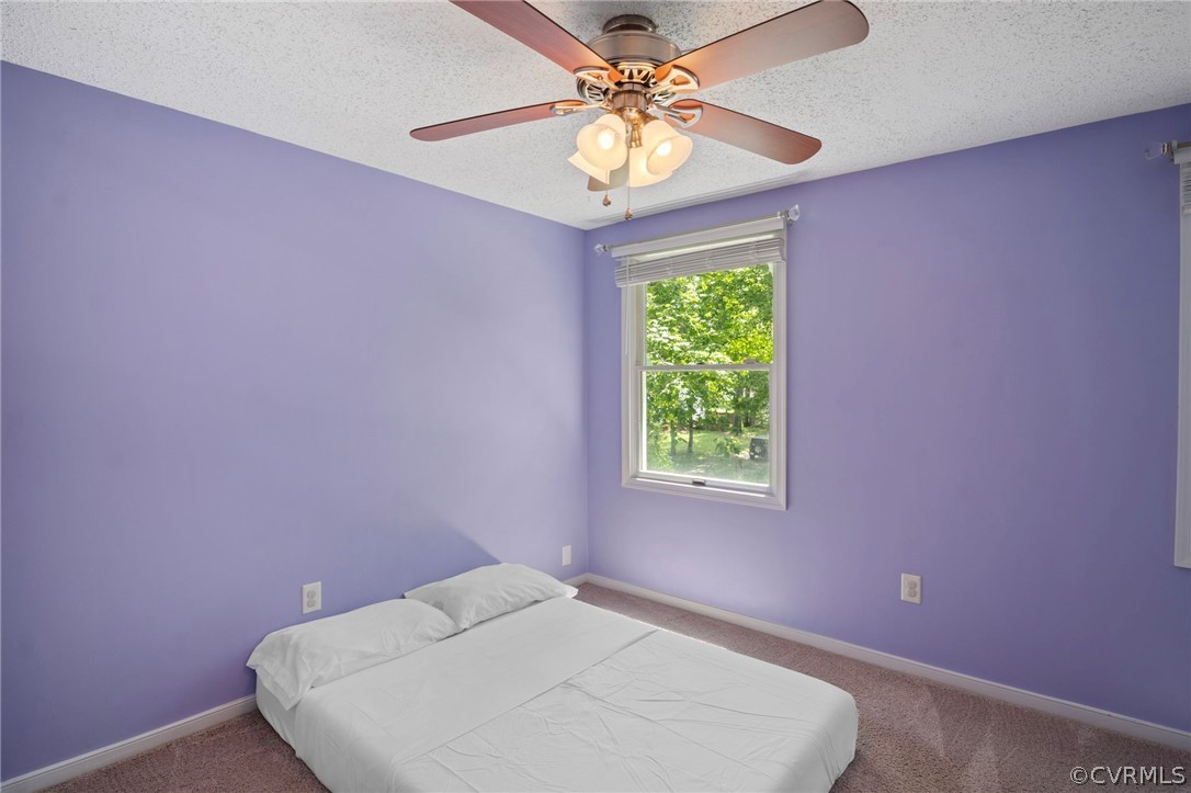 9912 Castle Glen Ter