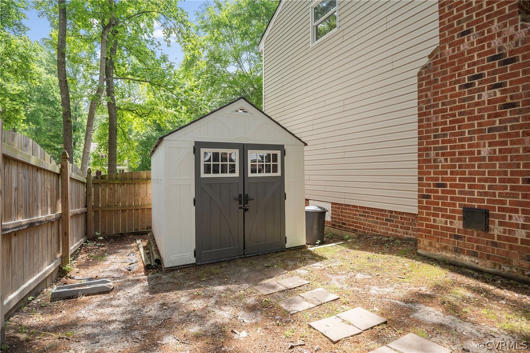 9912 Castle Glen Ter